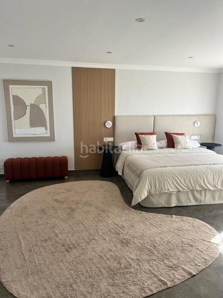 Foto 1bc90674-99a9-4893-ad82-7329d8bea434. Apartamento  en planta media de 4 dormitorios en Fuengirola