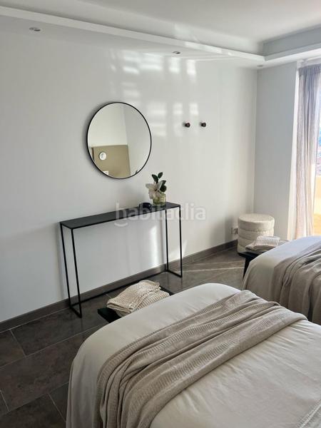 Foto 3839e5bb-ecae-453a-89d0-6e539382b5b0. Apartamento  en planta media de 4 dormitorios en Fuengirola