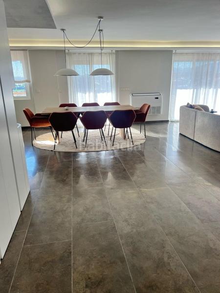 Foto d9ac4857-67a3-47c6-8ef2-d3ec26fce65c. Apartamento  en planta media de 4 dormitorios en Fuengirola