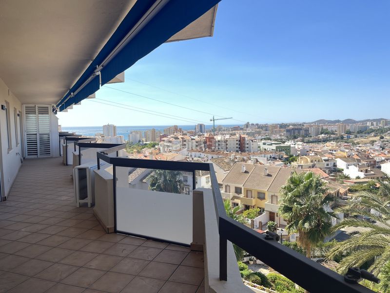 Foto 539e2c7f-f96b-4bd8-bbb8-37dc41f6ab26. Apartament amb calefacció aparcament piscina a Los Pacos Fuengirola