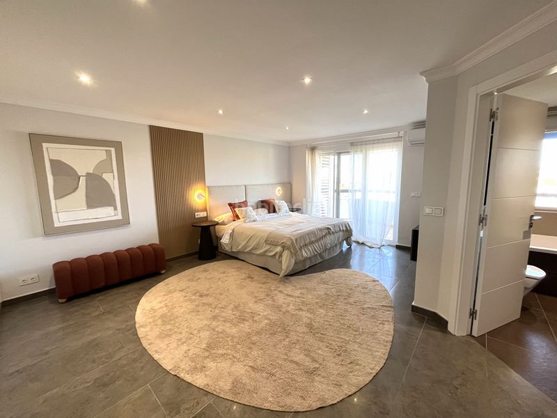 Foto ad96d45b-d1f0-4d7e-b7d4-43a362dcf5f6. Apartament amb calefacció aparcament piscina a Los Pacos Fuengirola
