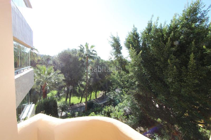 Foto 1ddedead-2afa-42cb-9771-88943299e7ec. Apartamento  en planta media de 3 dormitorios en Elviria en Marbella