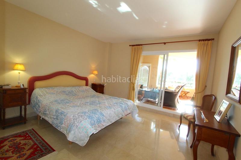 Foto 6375f802-8bef-44a5-8252-9a66914cd679. Apartamento  en planta media de 3 dormitorios en Elviria en Marbella