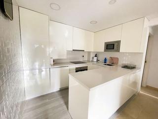Apartament a Elviria. Apartamento en planta media de 2 dormitorios en elviria