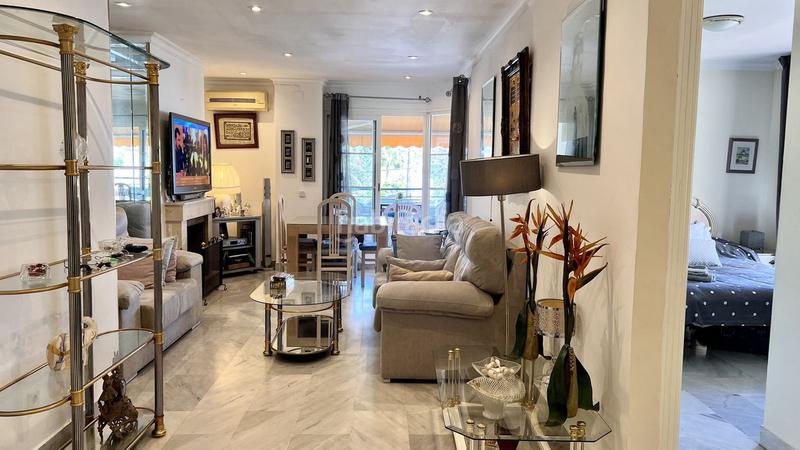 Foto 06246096-c5a3-4667-a838-a79921791573. Duplex avec chauffage parking piscine dans Nueva Andalucía centro Marbella