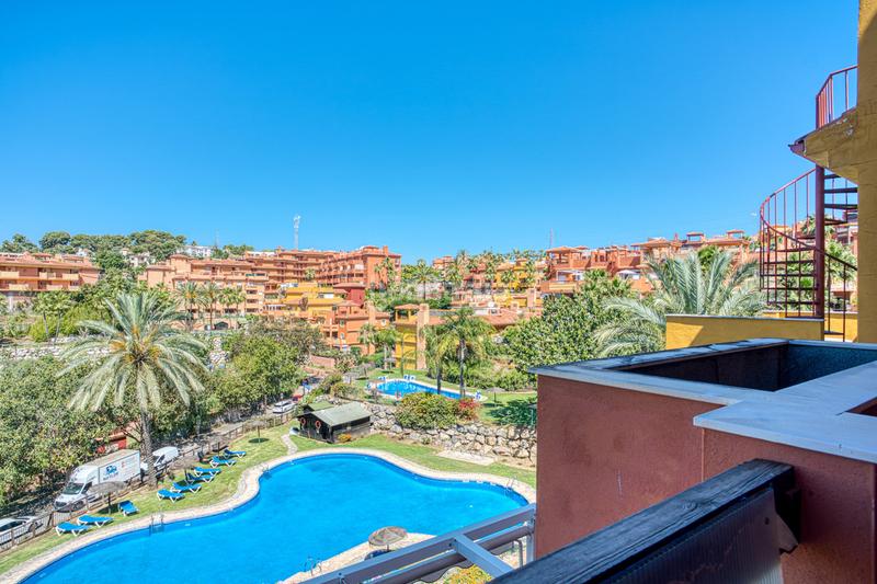 Foto b44085c4-7804-481e-af6b-61c4e061fb99. Apartamento  en planta media de 2 dormitorios en reserva en Marbella