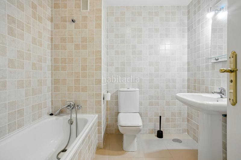 Foto c1646af7-d56d-4119-a4ba-ca0edadd7fbc. Apartamento  en planta media de 2 dormitorios en reserva en Marbella