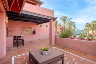 Àtic a Bel - Air. Ático de 3 dormitorios en estepona