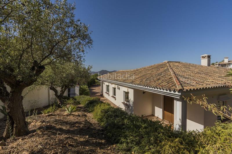 Foto 2d691479-1f8e-4af3-b016-07052467c2b6. Chalet mit heizung parking pool in Valtocado - La Alquería - La Atalaya Mijas