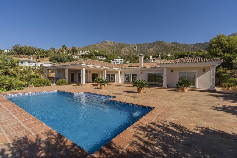 Foto 6899e541-7e18-4498-8ed6-08dd8673218b. Chalet mit heizung parking pool in Valtocado - La Alquería - La Atalaya Mijas