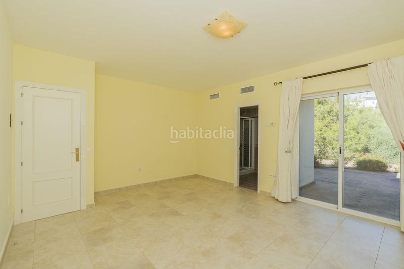 Foto 875dea63-d067-4051-ba4d-bd0e49d828c6. Chalet mit heizung parking pool in Valtocado - La Alquería - La Atalaya Mijas