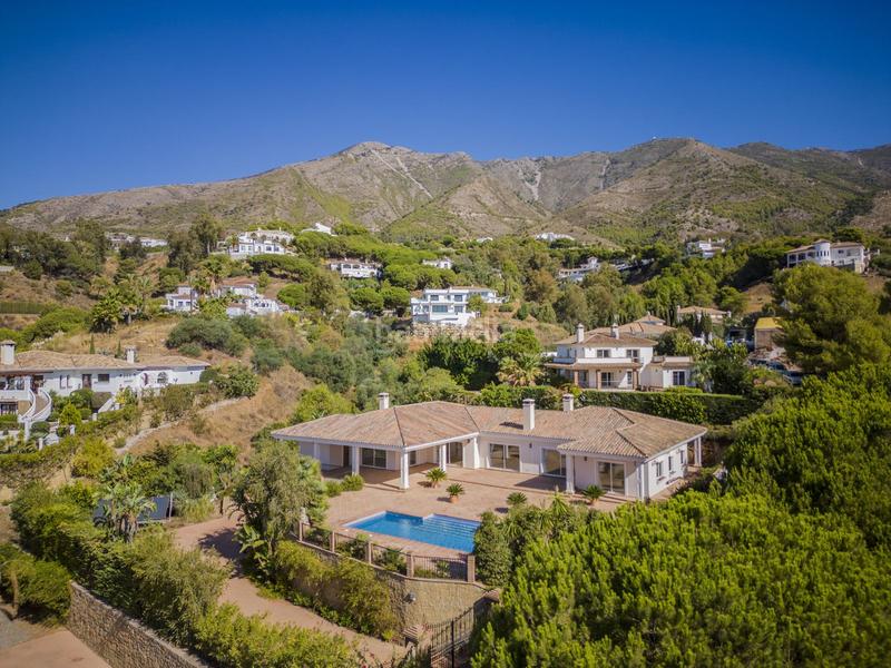Foto f6b12a9a-fa32-4896-aa07-72c84ab12609. Chalet mit heizung parking pool in Valtocado - La Alquería - La Atalaya Mijas
