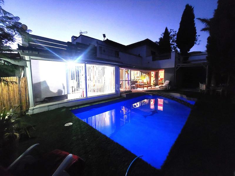 Foto 9064ab14-661f-480b-b294-08cde92e5ff3. Chalet villa aislada de 5 dormitorios en Bel - Air Estepona