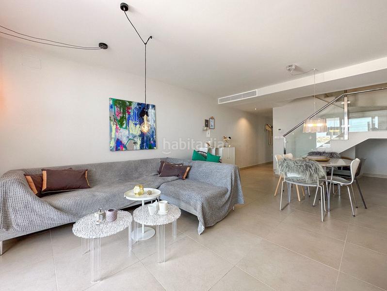 Foto fdb28ffb-e927-47b2-91f9-788c5dfee6ba. Dúplex amb calefacció aparcament piscina a Centro ciudad Fuengirola