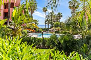 Planta baja en Bel - Air. Apartamento en planta baja de 3 dormitorios en estepona