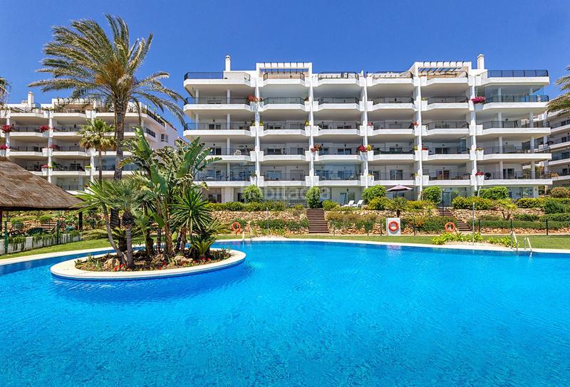 Foto 3f1897b8-cf0d-4362-8c16-2c3bdeac2533. Apartamento  en planta media de 2 dormitorios en Calahonda en Mijas