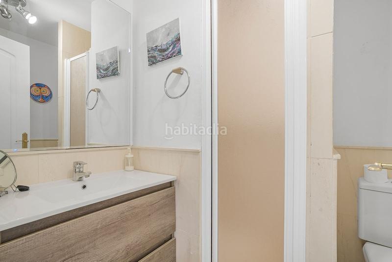 Foto b0b46541-0b90-4de4-a54a-88964ddf0abe. Apartamento  en planta media de 2 dormitorios en Calahonda en Mijas
