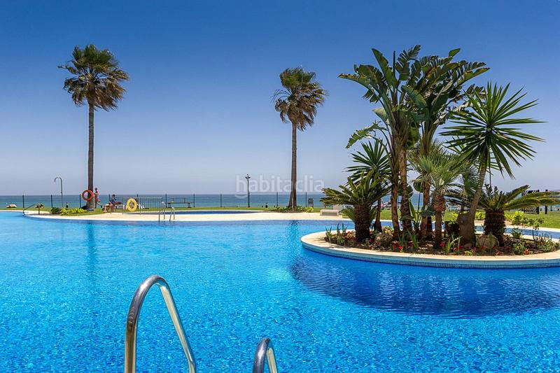 Foto e0102bed-52d8-4d65-be2c-3bbda8edbbbb. Apartamento  en planta media de 2 dormitorios en Calahonda en Mijas