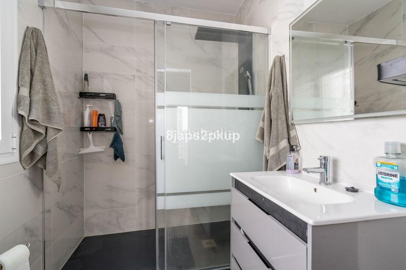 Foto 11fb5b2a-c5b7-4b7c-905c-24cd82801b34. Casa adossada amb calefacció a Bel - Air Estepona