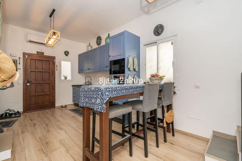 Foto 2ce782d2-fa3d-4e74-9b95-4b88eb9dc16d. Casa adossada amb calefacció a Bel - Air Estepona