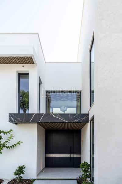 Foto 326dedf0-1c87-470a-8c4a-dc699a8c0466. Xalet amb calefacció aparcament piscina a Paraiso - Barronal Estepona