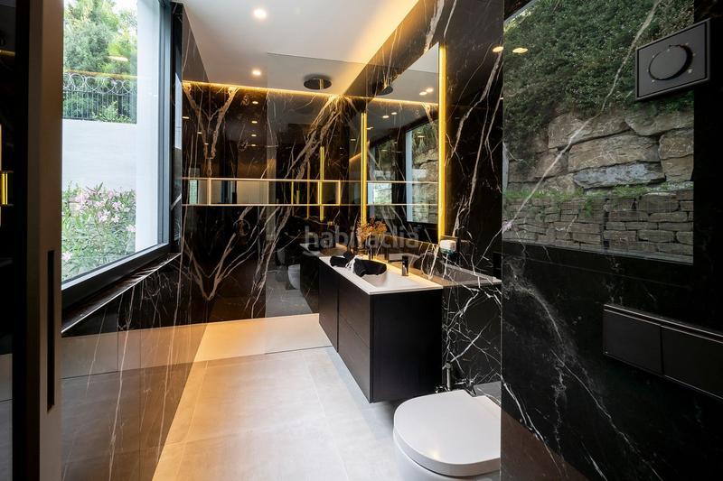 Foto 9423d234-f712-4642-8162-7e5dfb3555ab. Xalet amb calefacció aparcament piscina a Paraiso - Barronal Estepona