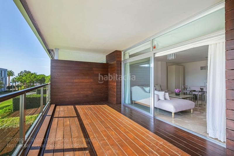 Foto c64d8c5a-82b1-439e-8d12-ab13ec574d85. Piccolo appartamento con riscaldamento parcheggio piscina in Manilva