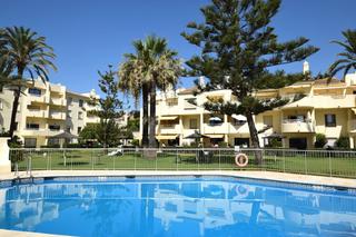 Apartamento en La Cala Mijas. Apartamento en planta media de 3 dormitorios en la cala de mijas