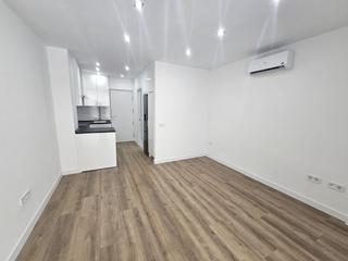Estudi a Parque de la Paloma. Estudio en planta media en benalmadena costa