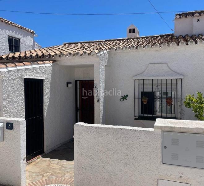 Foto 891e5ca7-6c50-41be-98b1-0290a165c271. Casa pareada  de 2 dormitorios en Calahonda en Mijas