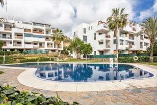 Apartamento en La Cala Mijas. Apartamento en planta media de 3 dormitorios en la cala de mijas