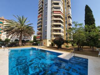 Apartament  Cl.rodrigo de triana. Apartamento en planta media de 3 dormitorios en fuengirola