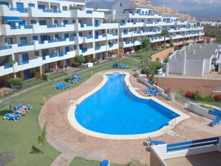 Planta baja en La Duquesa. Apartamento en planta baja de 2 dormitorios en la duquesa