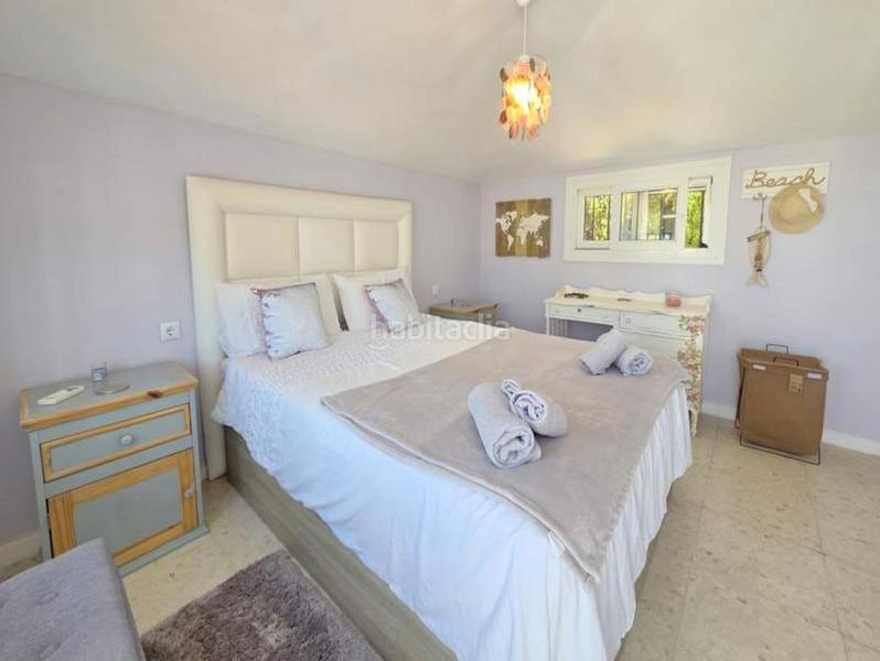 Foto 16cf9cc3-c174-4ed9-8c2b-259d20740e68. Chalet villa aislada de 5 dormitorios en San Luis de Sabinillas Manilva