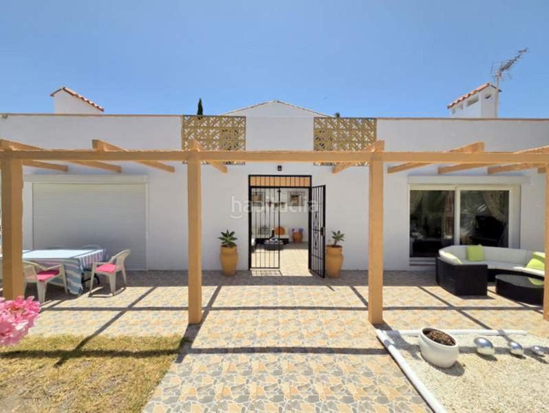 Foto e202b437-7afd-4a64-b168-d94d9180f76e. Chalet villa aislada de 5 dormitorios en San Luis de Sabinillas Manilva