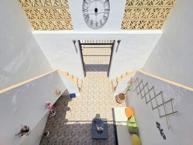 Foto f01af4ae-944c-4512-9d0c-ec975d46118d. Chalet villa aislada de 5 dormitorios en San Luis de Sabinillas Manilva