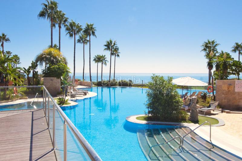 Foto c971cf66-b372-4960-bc53-3369be1608b6. Apartament amb calefacció aparcament piscina a Bel - Air Estepona