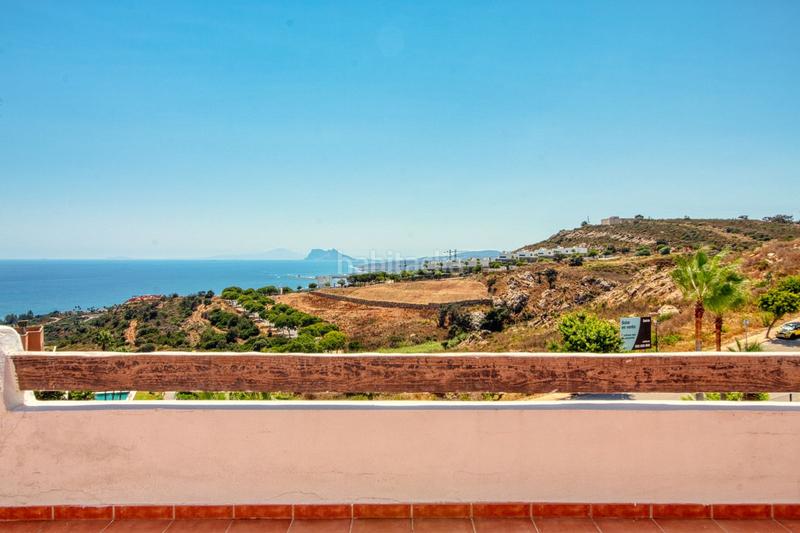 Foto 20da6d55-4ddd-49d3-b5cd-73ecf3fdbd60. Casa adosada adosado de 4 dormitorios en San Luis de Sabinillas Manilva