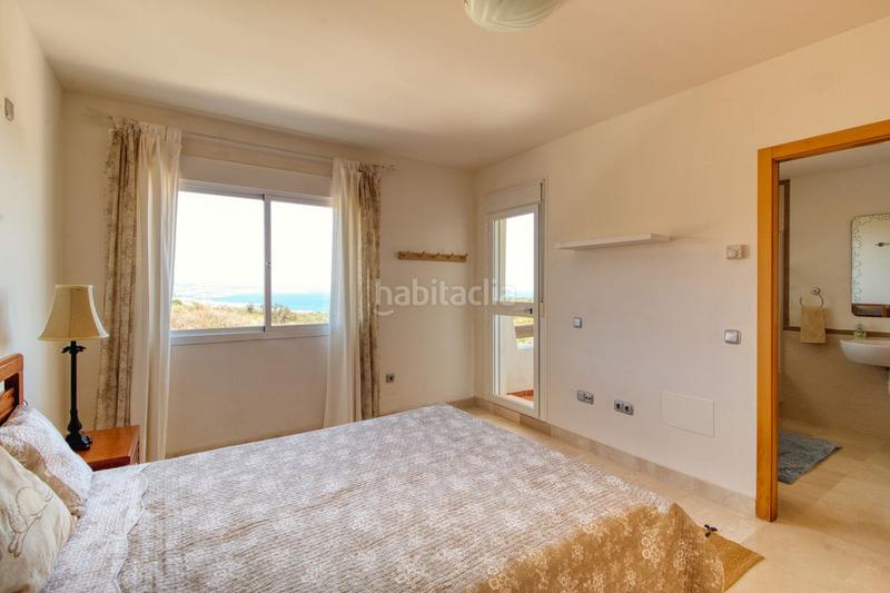 Foto 4128a8c2-ab28-4581-bf45-66b044b7e6e8. Casa adosada adosado de 4 dormitorios en San Luis de Sabinillas Manilva