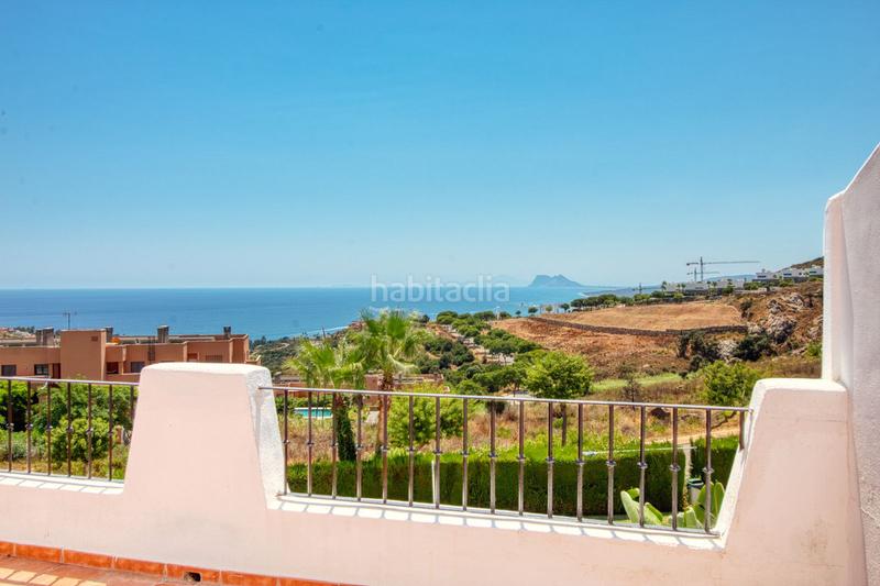 Foto 5249fde0-a33e-4861-b82a-815259894b90. Casa adosada adosado de 4 dormitorios en San Luis de Sabinillas Manilva