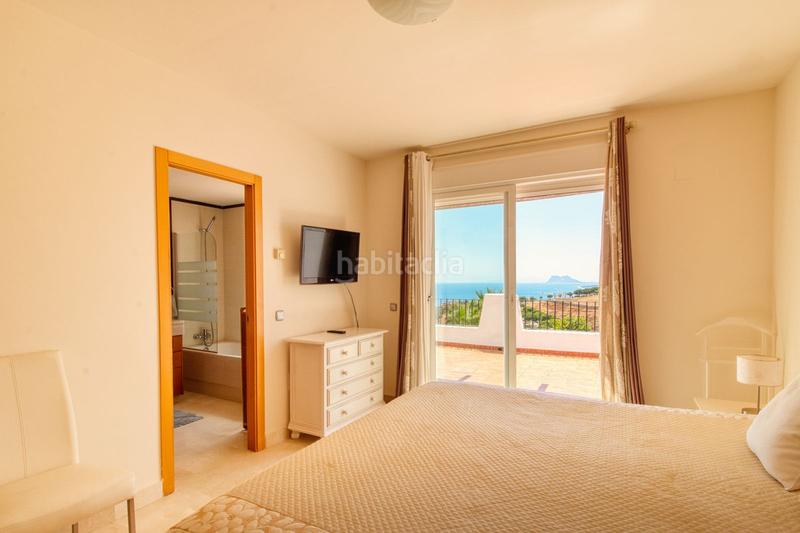 Foto 64c6b5d8-fef8-45c0-a1bd-76b53ac5ca20. Casa adosada adosado de 4 dormitorios en San Luis de Sabinillas Manilva