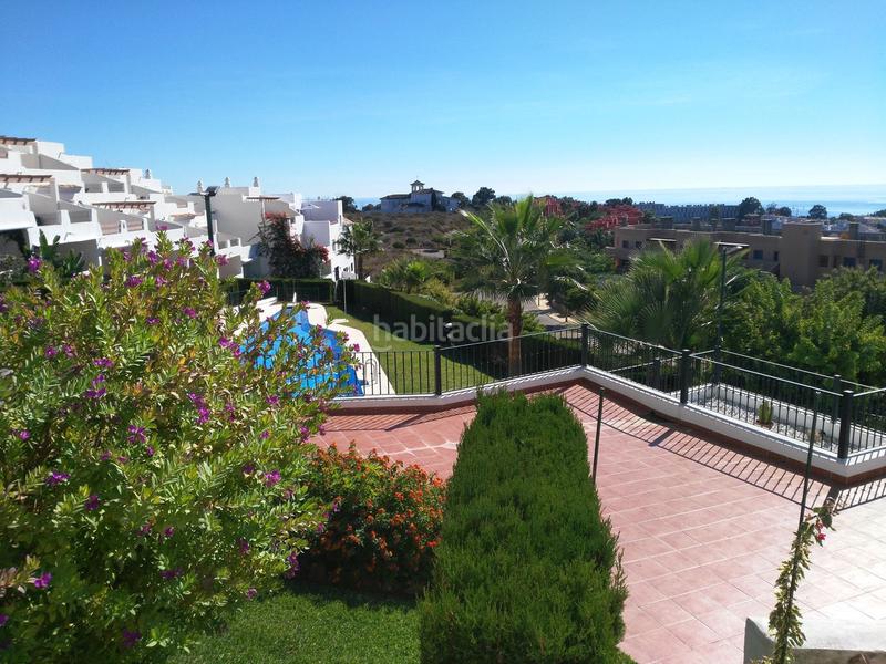 Foto e275fc2e-1965-488c-a46f-f3dec5b23de6. Casa adosada adosado de 4 dormitorios en San Luis de Sabinillas Manilva