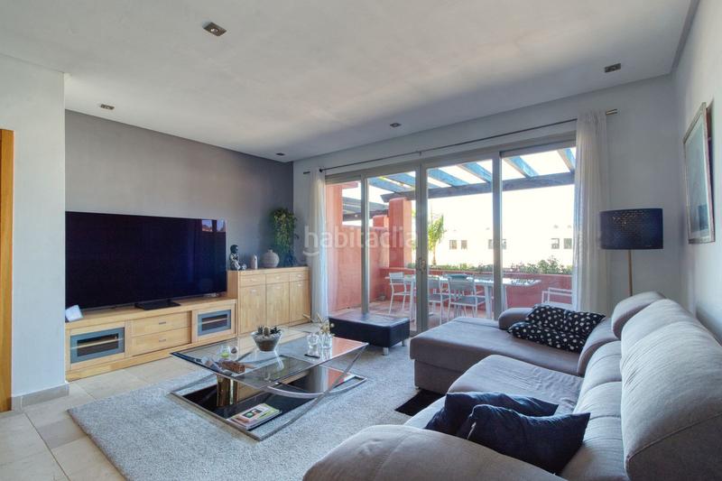 Foto 62d05ff0-1efc-4045-89a3-9b8144f12ad1. Casa adossada amb calefacció aparcament piscina a Manilva