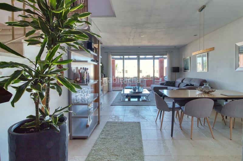 Foto 66ee93c2-760c-4137-99fb-c26e69d23533. Casa adossada amb calefacció aparcament piscina a Manilva