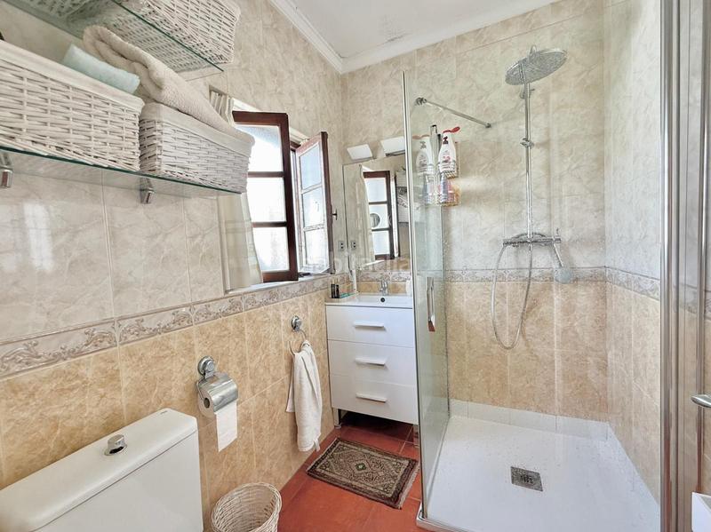 Foto 286b7c1b-830a-4b3f-b551-62744100c032. Casa aparellada amb calefacció a Centro ciudad Fuengirola