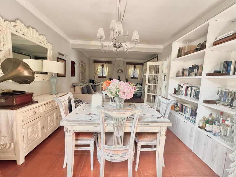 Foto 4e9f6f7b-5f4a-4106-8e0e-308457e20b11. Casa aparellada amb calefacció a Centro ciudad Fuengirola