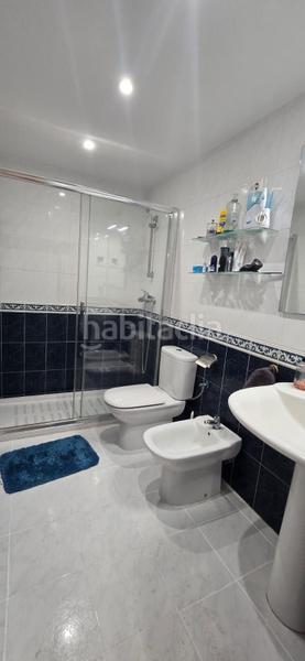 Foto 7f8e93b6-44f3-4272-8e95-11505a329d3d. Apartament amb aparcament a Centro ciudad Fuengirola