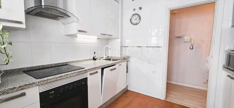 Foto f37d61b7-fb5c-422c-b416-f2c7bae4cbc4. Apartament amb aparcament a Centro ciudad Fuengirola