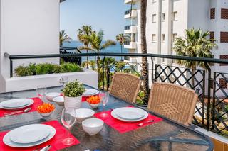 Apartament a Calahonda. Apartamento en planta media de 2 dormitorios en calahonda