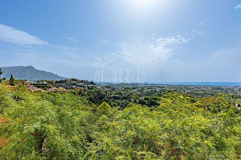 Foto 749fda57-e8dc-45e3-8c21-1f91ad370133. Duplex avec chauffage parking piscine dans La Quinta Benahavís